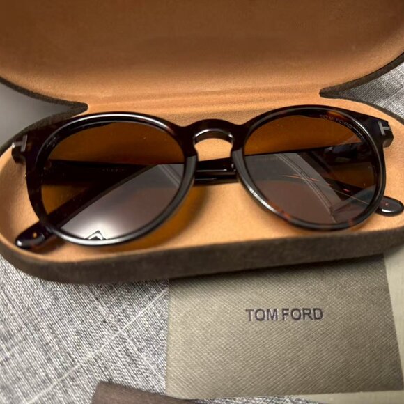 TOM FORD TF0591 Brown sunglasses main image 7